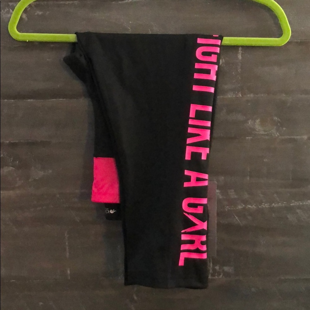 PRICE DROP - Ideology Crop Legging